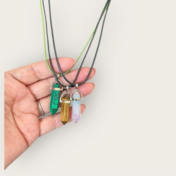 Bohemian pendant plus a cord necklace - Picture 2 of 8